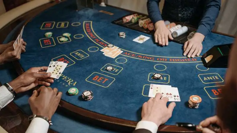 UW88 Hướng Dẫn Soi Cầu Baccarat – Đánh Đâu Thắng Đó! Các công cụ soi cầu hỗ trợ ngay trong game